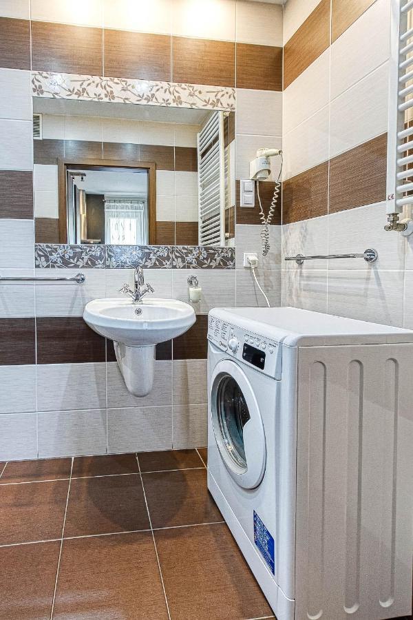 Apartamenty Piła Bagian luar foto